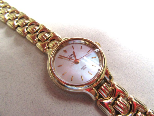 1990's Timex Indiglo Ladies Watch Mother Of Pearl