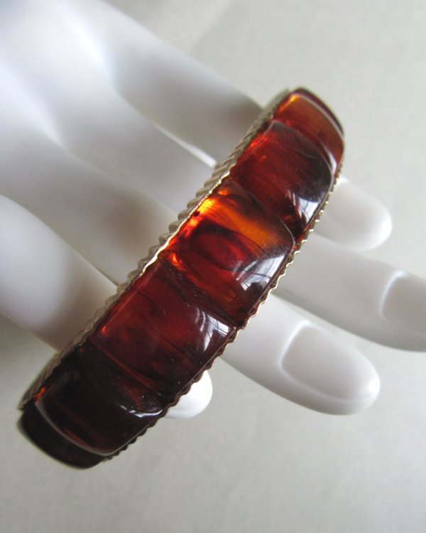 Napier Vintage Lucite Panel Bracelet