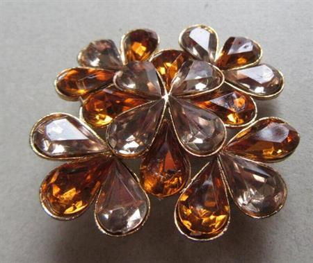 Amber Champagne Lucite Rhinestone Pin Brooch Vintage Jewelry