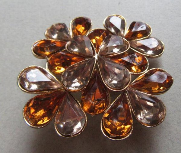 Amber Champagne Lucite Rhinestone Pin Brooch Vintage Jewelry
