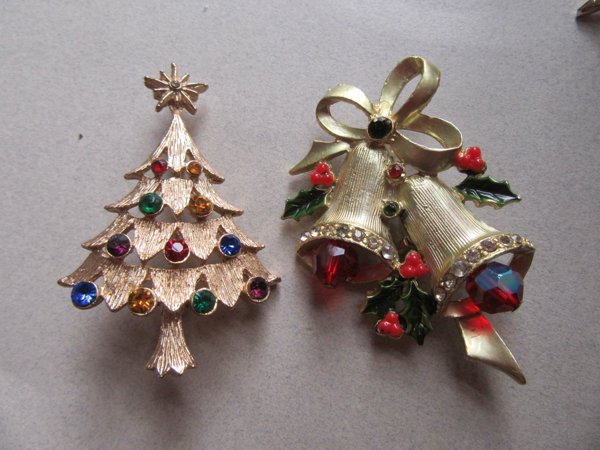 Two Vintage Christmas Pins Bells and Tree