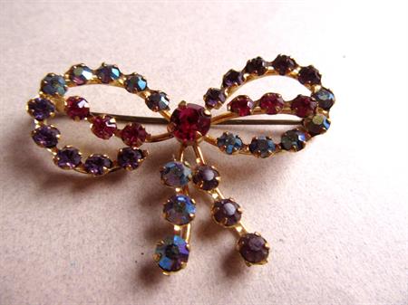 Vintage Rhinestone Bow Pin Brooch