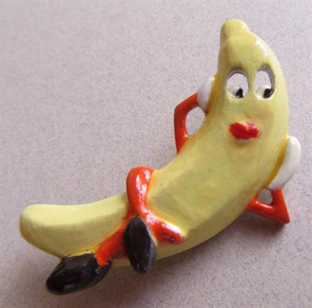 Anthropomorphic Lounging Banana Pin Vintage Jewelry