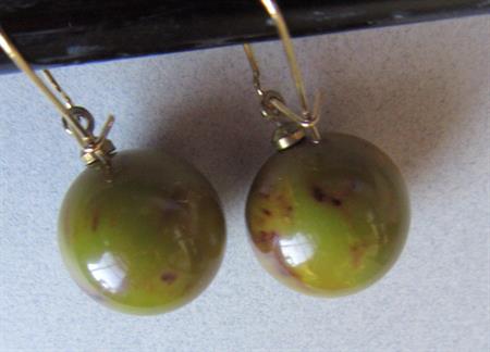 Vintage Bakelite Ball Pierced Earrings