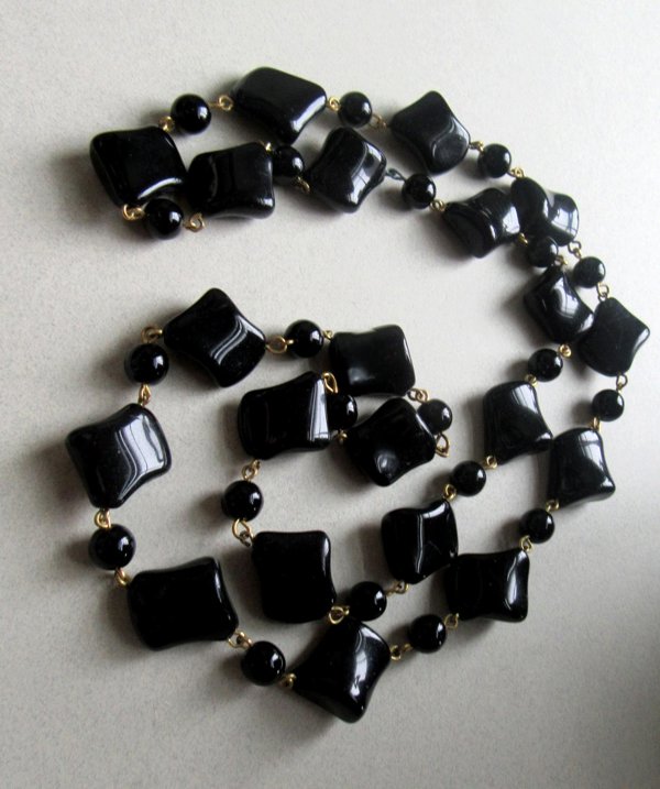 Vintage Baroque Blass Glass Link Necklace