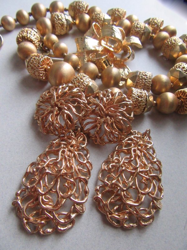 Vintage Jewelry Lot Napier Earrings