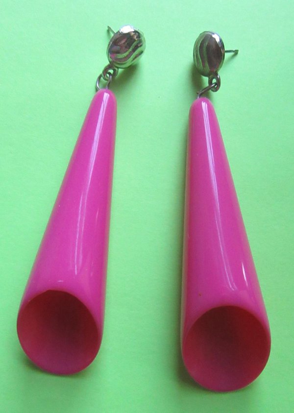 Vintage Mod Style Pink Pierced  Earrings