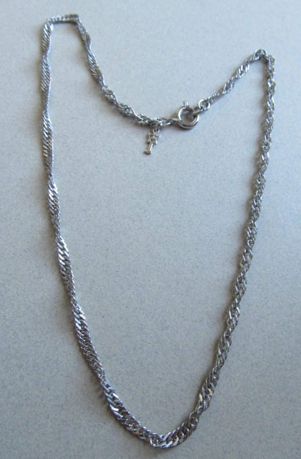 Vintage Trifari Choker Chain