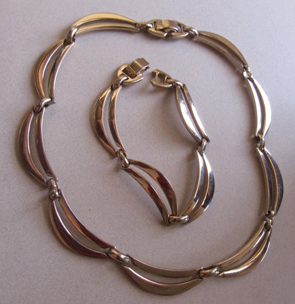 1950's Mid Century Sperry Signed  Necklace Set