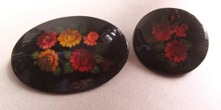 Two Russian Lacquer Floral Pins Vintage Jewelry