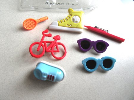 Vintage 1980's Fun Pin Set 