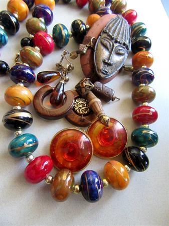 Vintage Jewelry Lot Bakelite Earrings Lucite Necklace
