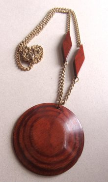 Vintage Mid Century Bakelite Infused Necklace