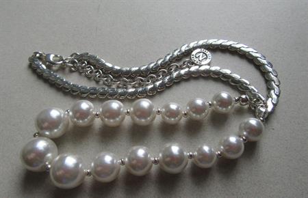Napier Faux Pearl Chain Necklace Signed Jewlery