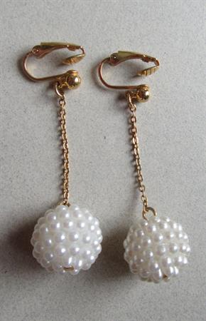 1960's Mod Pearl Ball Clip Earrings Vintage Jewelry