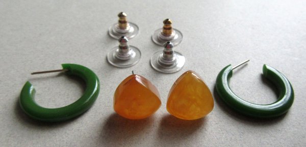 Two Pairs Genuine Bakelite Pierced Earrings Vintage Jewelry