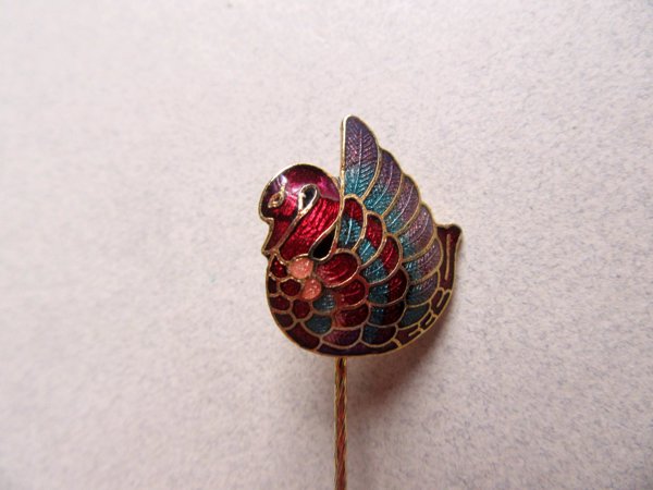 Vintage Cloisonné Swan Stick Pin 