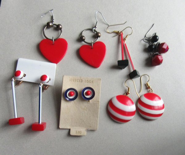 Vintage Earrings Lot Lucite And Bakelite Some Unworn