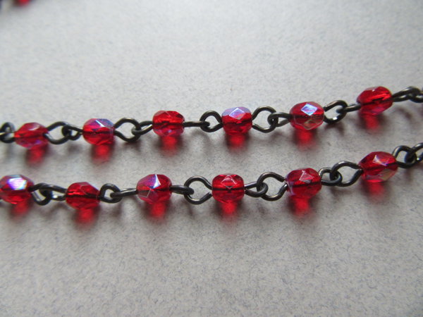Red Aurora Borealis Glass Beaded Chaine Necklace