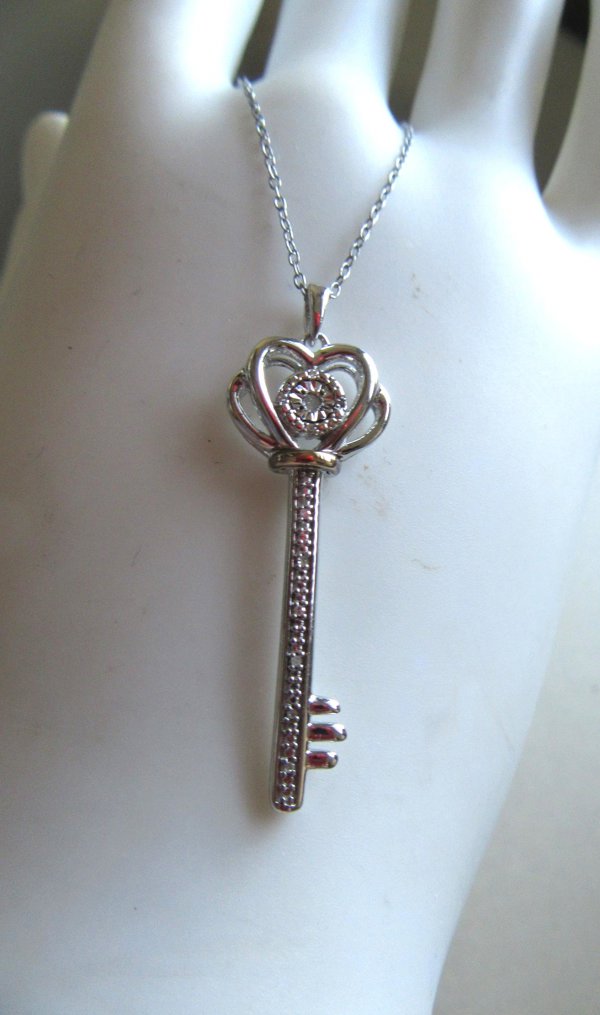 Sterling And 10k Genuine Diamond Key Pendant on Chain Never Worn W/Tag Fine Jewelry
