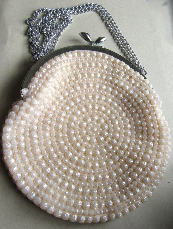 1970's Pearly Purse Hong Kong  Artel Montreal  Vintage Accessories