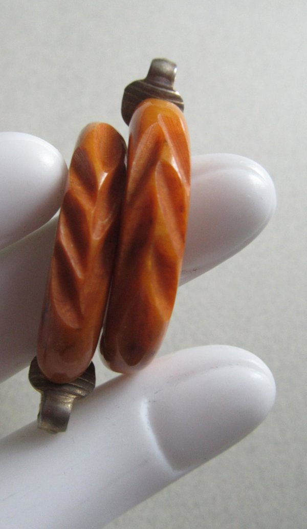 Vintage Carved Bakelite Clip Earrings Peanut Butter Swirl