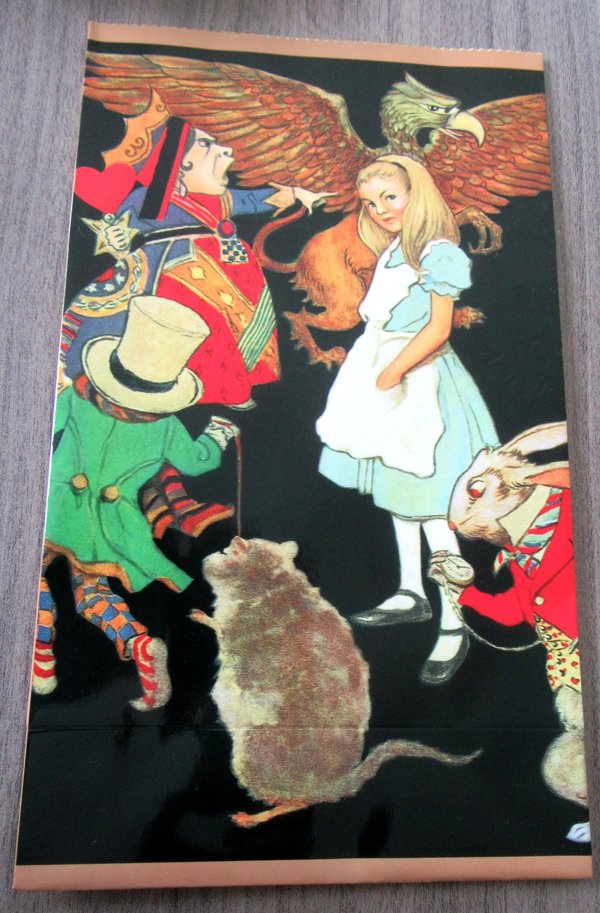 Vintage 1998 Alice in Wonderland Gift Bags Lot Eighteen Pieces Never Used GORGEOUS