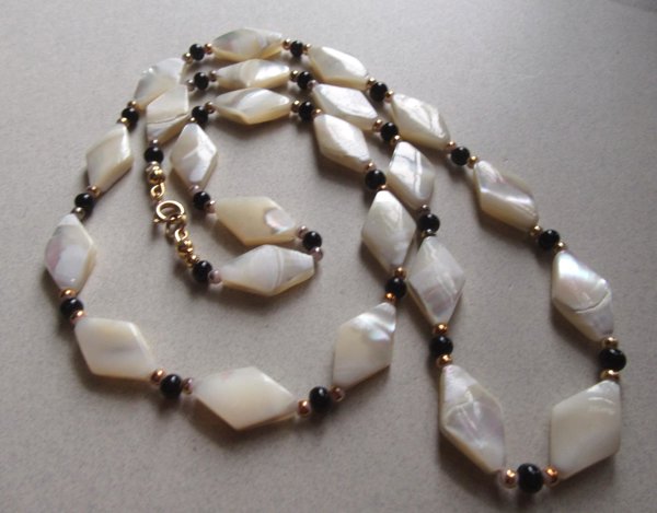 Vintage Mother Of Pearl Necklace Beachy Tropical Jewelry Making Supplies