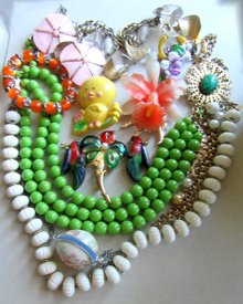 1950's and Up Junk Jewelry Lot 85% Wearable