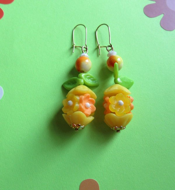 Vintage Mod Flower Pierced Earrings 1960's Accessories