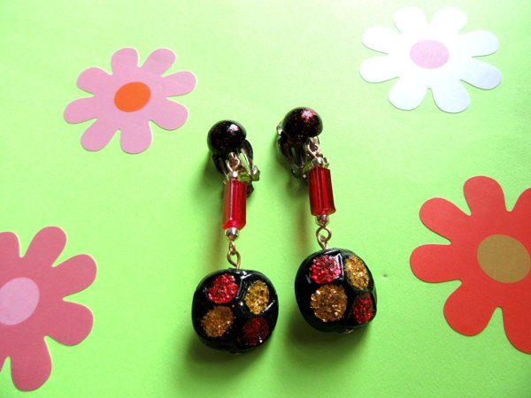 Vintage 1960's Mod Quirky Clip Earrings Signed Japan