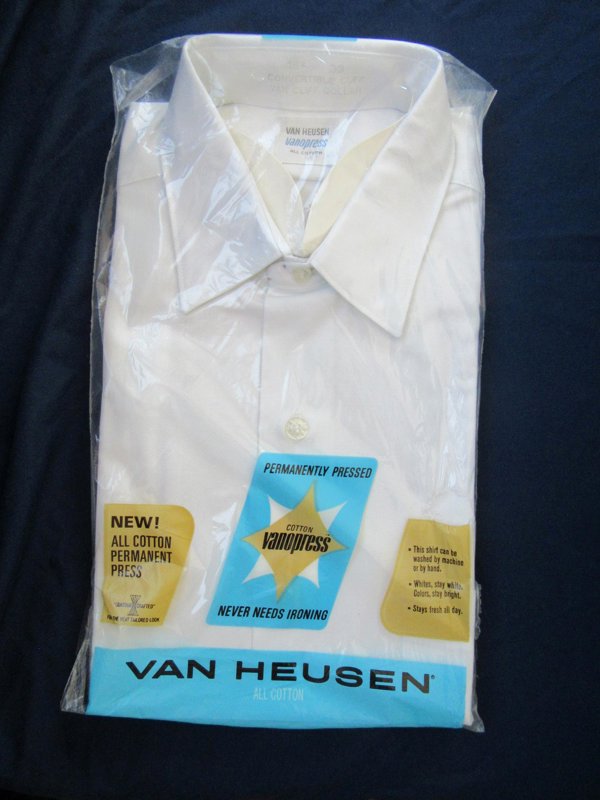 Vintage Van Heusen All Cotton Men's Long Sleeve White Shirt Sz. 15 1/2 33