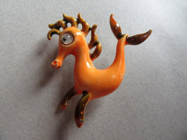 Anthropomorphic Seahorse Pin Google Eyes Vintage Jewelry