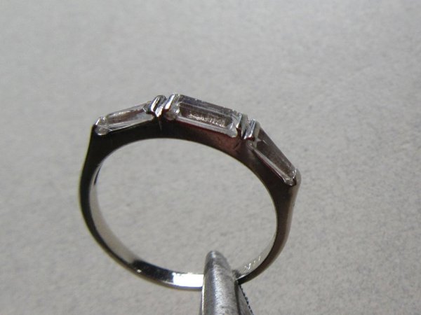 14k White Gold Ring Band With Clear Stones AS IS  6 1/2 Fine Jewelry Scrap or Wear
