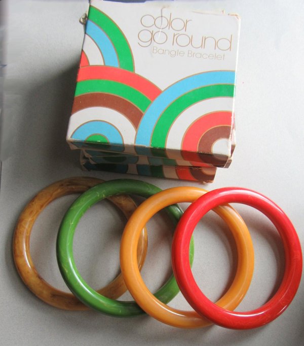 Vintage Bakelite Bangle Bracelet Choice Avon Color Go Round Box