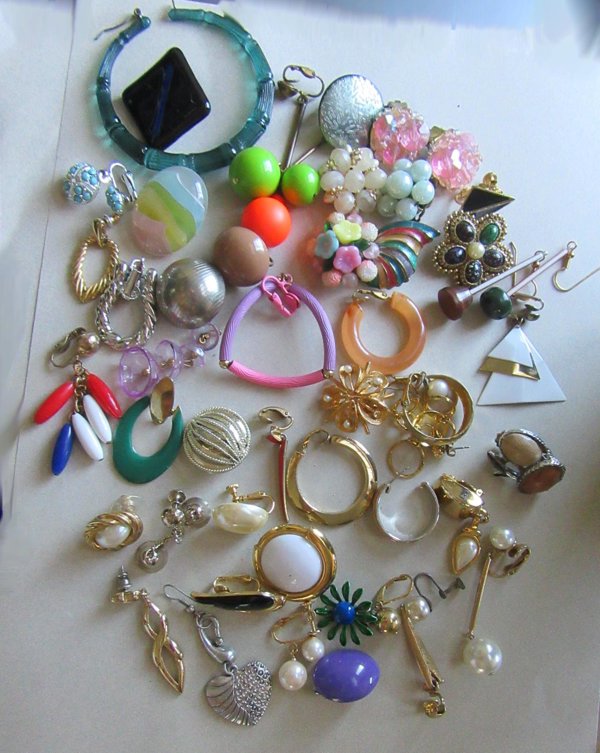 Vintage Single Earrings Lot Crafting Jewelry Making