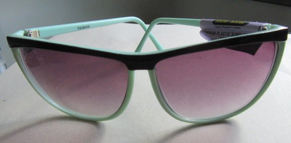 Ladies 1980's "Solar Mates" Vintage Sunglasses Never Worn