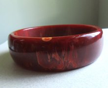 GORGEOUS Vintage Bakelite Spice Flame Bangle Bracelet